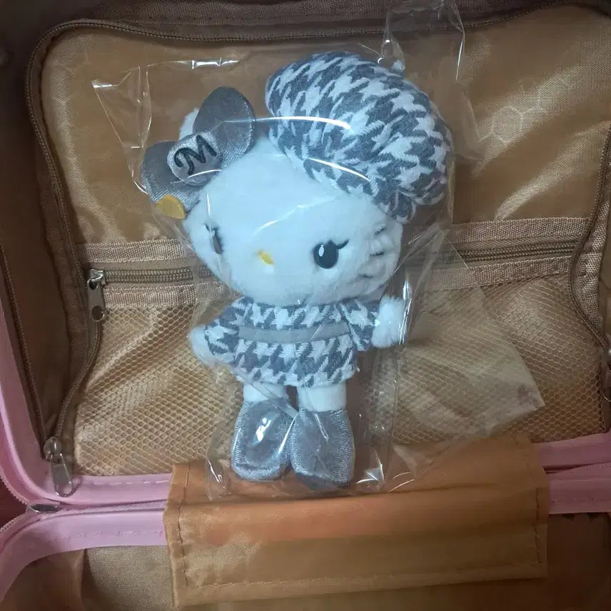 [BUNJANG] Mimi Kitty Keychain / 일본정품모사쿠로. 미미키티 키링