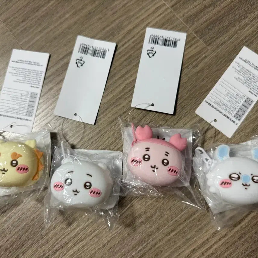 [BUNJANG] Chiikawa Momo & Shisa & Kani Mini Silicone Pouch Bundle Set / 먼작귀 치이카와 모몽가 시사 카니 미니 얼굴 실리콘 파우치 일괄