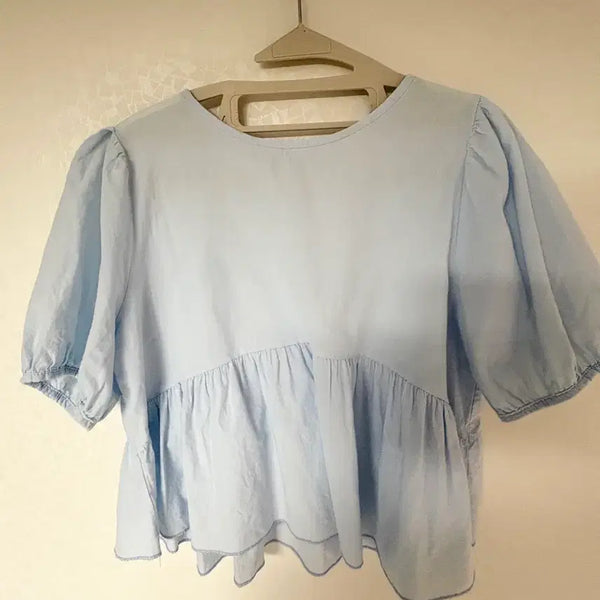 [BUNJANG] Light Blue Frill Puff Short Sleeve Blouse / 하늘색 프릴 퍼프 반팔 블라우스