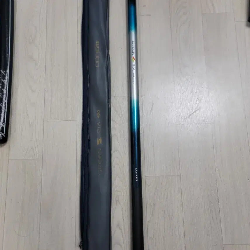 [BUNJANG] Dongmi Greenpia 920 Fishing Rod (9.2m) / 낚시대. 동미 그린피아. 920