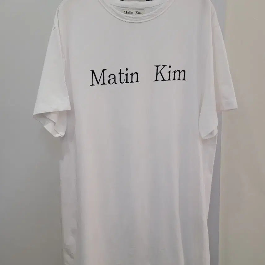 [BUNJANG] Matinkim Logo T-Shirt White Unisex Free Size / 마뗑킴 로고 티셔츠 화이트 남녀공용 프리사이즈