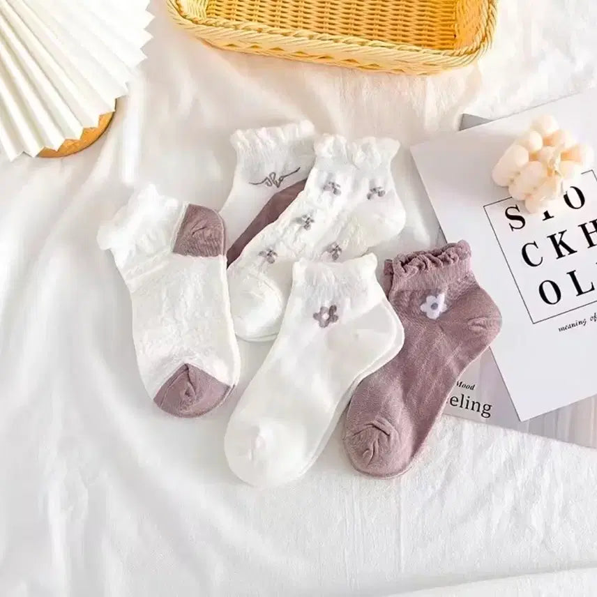 [BUNJANG] Flower Pattern Ankle Socks 5-Pair Set / 귀여운 꽃 패턴 발목 양말 5켤레 세트