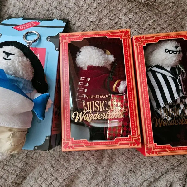 [BUNJANG] Shinsegae Publila Keyring Bundle Set (Beetlejuice, Christmas, Fishing Pho) / 신세계 푸빌라 키링 3개 일괄(비틀쥬스+크리스마스+피싱푸)