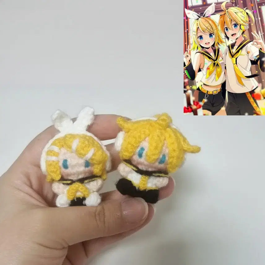 [BUNJANG] Vocaloid Kagamine Rin/Len Crocheted Keychain / 보컬로이드 음원 캐릭터 카가미네 린/렌 손뜨개키링