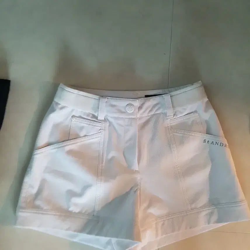 [BUNJANG] Saint Andrews Women's White Golf Shorts XS / 세인트앤드류스 반바지 흰색xs