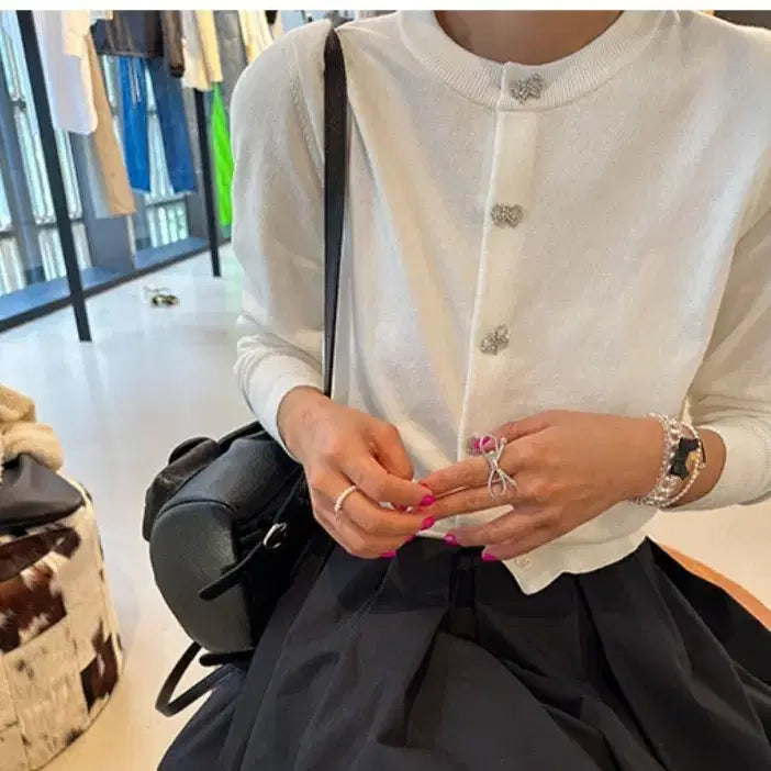 [BUNJANG] KIMISTUDIO Cubic Ribbon Cardigan / 키미스튜디오 큐빅리본가디건