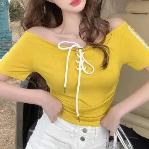 [BUNJANG] Yellow Off-Shoulder Shirring T-shirt / 새상품)오프숄더 셔링 티셔츠 옐로우