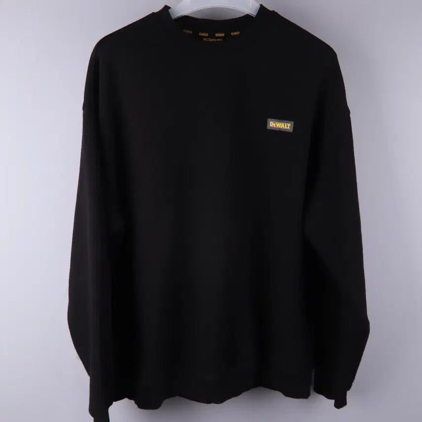 [BUNJANG] DEWALT Heritage Print Logo Sweatshirt Black / DEWALT 디월트 헤리티지 프린트로고 스웻셔츠 블랙 (1) 5092
