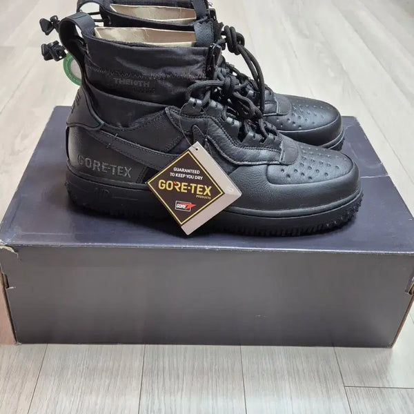 [BUNJANG] Nike Air Force 1 High Winter GORE-TEX Triple Black / 에어포스 1  하이 윈터 고어텍스 트리플블랙
