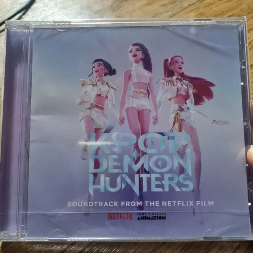 [BUNJANG] Demon Hunters OST CD + Photocard / K팝 데몬 헌터스 OST CD + 포토카드