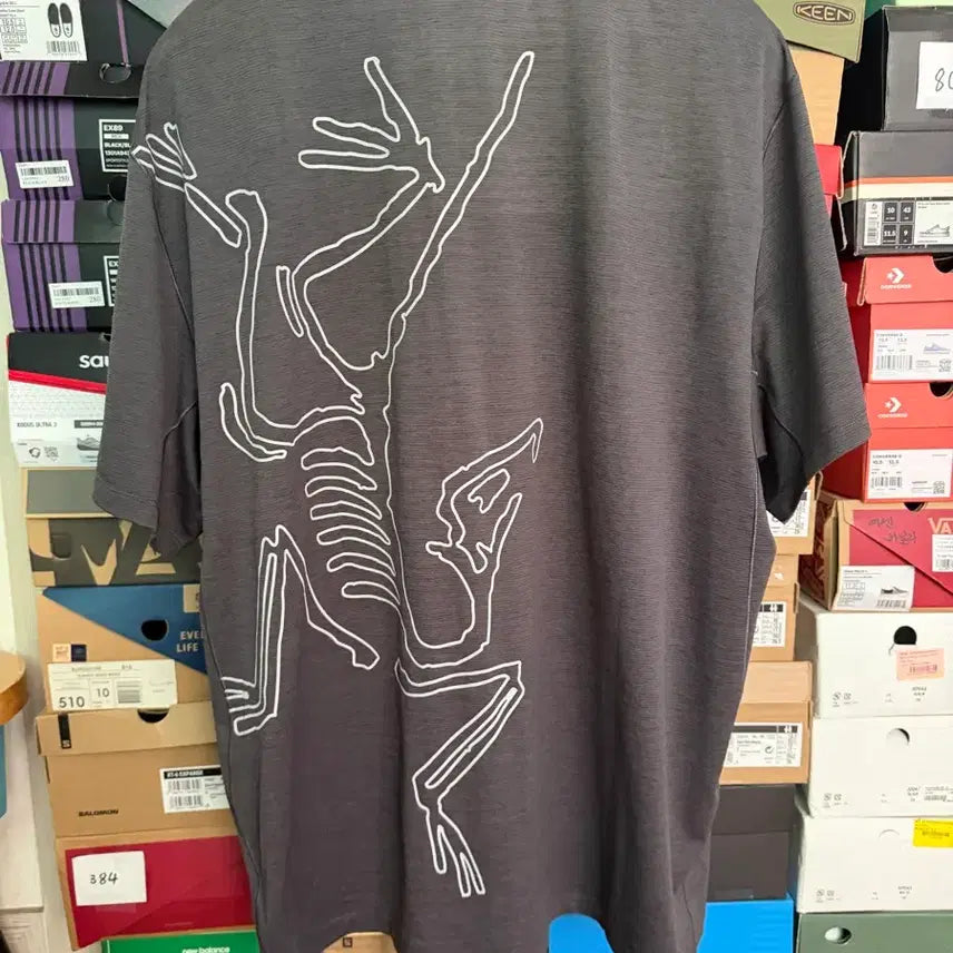 [BUNJANG] Arc'teryx Cormac Arc'teryx Bird Logo SS T-Shirt Black / [XXL]아크테릭스 코막 아크버드 로고 SS 티셔츠 블랙 헤더