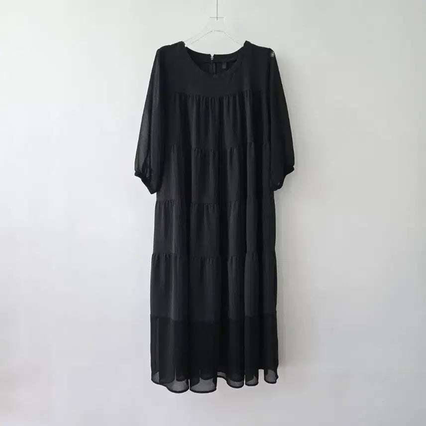 [BUNJANG] AICOTT Black Layered See-Through Long Dress / 1624 AICOTT 블랙 캉캉 시스루 원피스 F