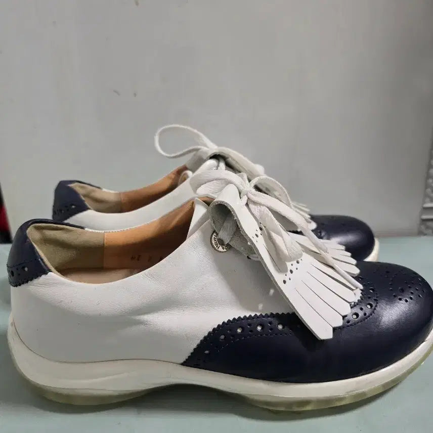 [BUNJANG] Helvesco Tassel Golf Shoes 245 / 헬베스코  태슬 골프화 245