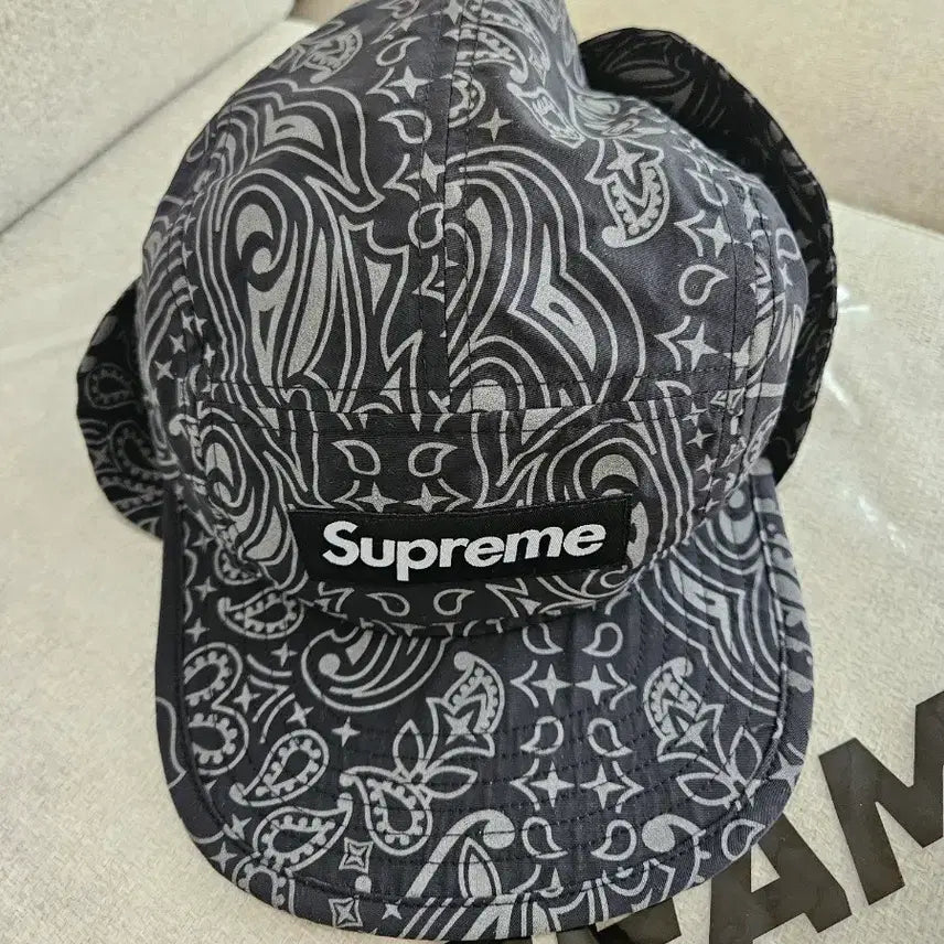 [BUNJANG] Supreme Bandana Camp Cap / 슈프림 반다나 캠프캡 새상품