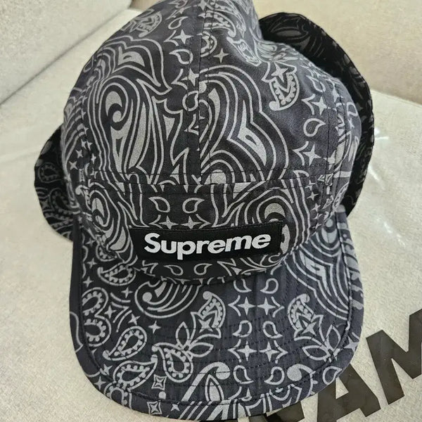 [BUNJANG] Supreme Bandana Camp Cap / 슈프림 반다나 캠프캡 새상품