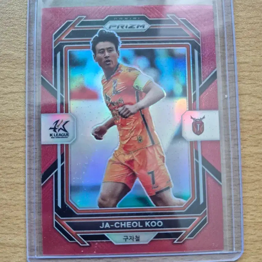 [BUNJANG] 2023 Panini Prism K League Ja-cheol Koo Red Card 115 Limited Edition / 2023 파니니 프리즘 원년 K리그 제주 구자철 115한정 레드카드 판매