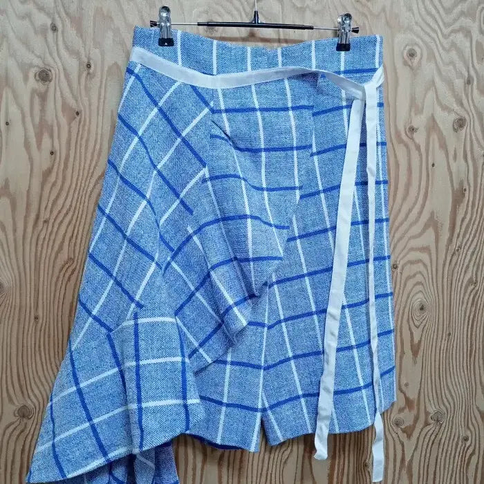 [BUNJANG] Lucky Chouette Linen Blend Check Wrap Shorts Skirt / 럭키슈에뜨 린넨 블렌드 체크  랩 숏팬츠 (치마바지)