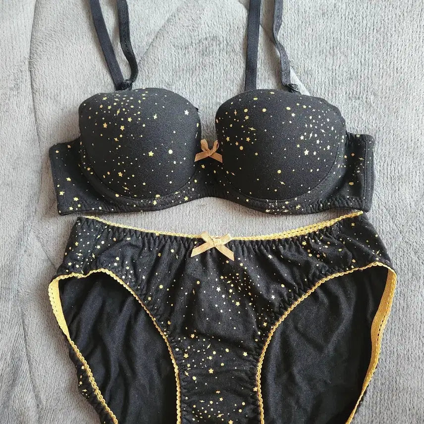 [BUNJANG] Women's Underwear Set (2 Sets) / [중고] 여성속옷 2세트