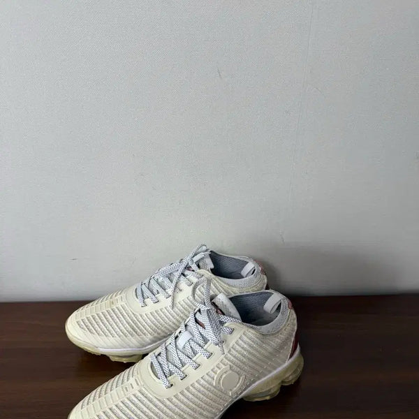 [BUNJANG] WAAC Spikeless Golf Shoes Size 260 / 와이드앵글 스파이크리스 골프화 260사이즈 운동화