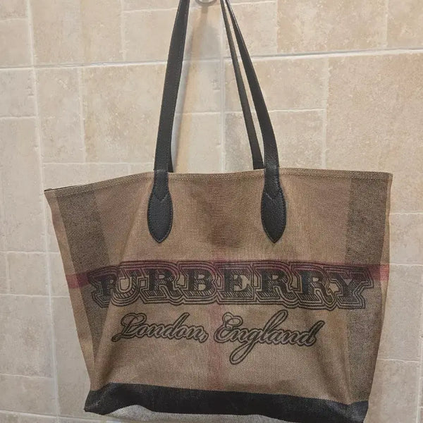 [BUNJANG] Burberry Reversible Shopper Bag / 버버리 리버시블 쇼퍼백