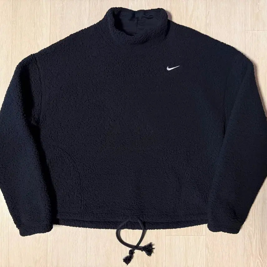 [BUNJANG] Nike Women's Therma-FIT Pullover Crop Top Black S / 나이키 우먼스 써마핏 풀오버 크롭티 블랙 S
