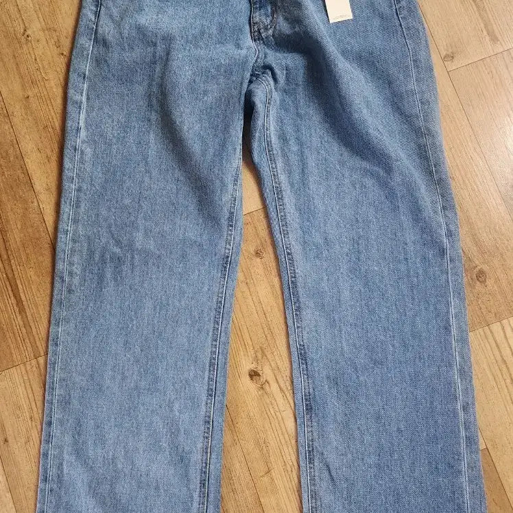 [BUNJANG] Uniform Bridge Denim Jeans M (New) / 유니폼브릿지 청바지 M (새상품)