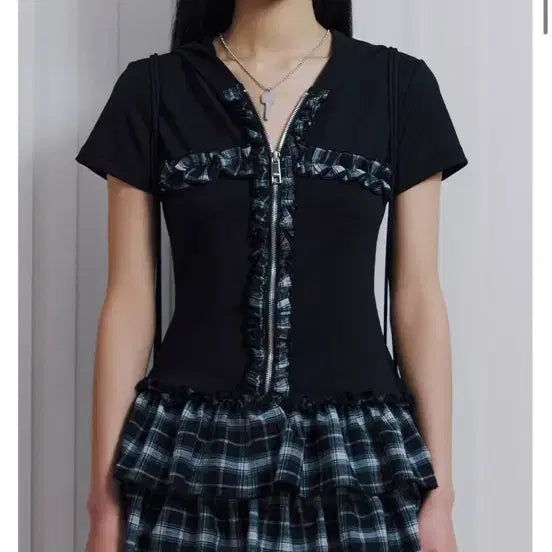 [BUNJANG] Illio Illio Ruffle Cross Dress Black / 일리오 illo ) 러플 크로스 드레스 블랙 (정가113,000원)