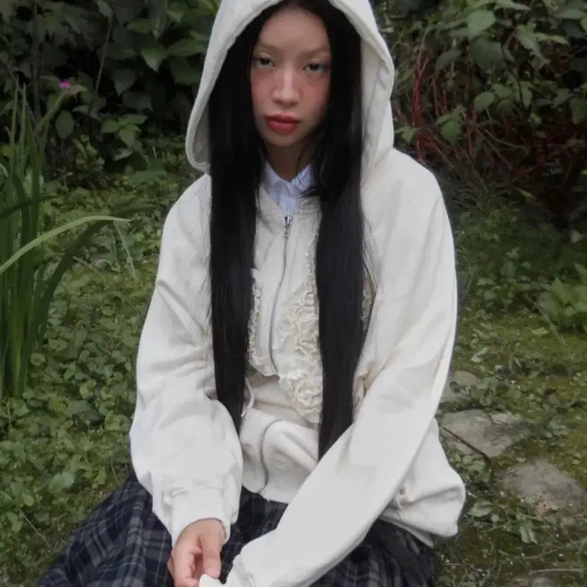 [BUNJANG] Flare Up Ruffle Zip Hoodie / 플레어업 러플 후드집업 Ruffle Zip Hoodie 오늘만 이가격!!