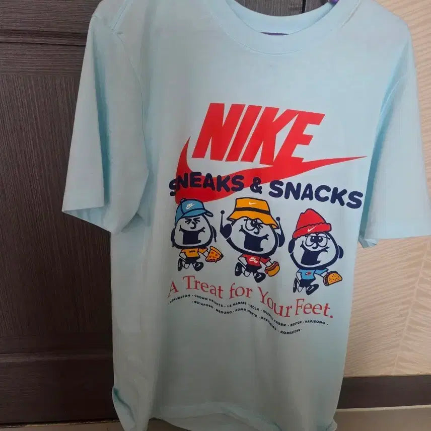 [BUNJANG] Nike Sneakers & Snacks Graphic T-Shirt / 나이키 반팔 티셔츠 스니커즈 앤 스낵