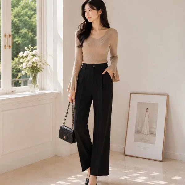 [BUNJANG] V-Neck Ribbed Knit Flare Sleeve Top / 브이넥 골지 플레어소매 니트