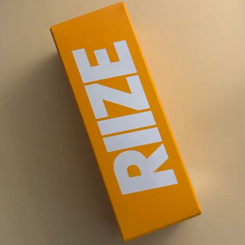 [BUNJANG] RIIZE Official Light Stick Lip Balm / (새상품) 라이즈 응원봉 립밤