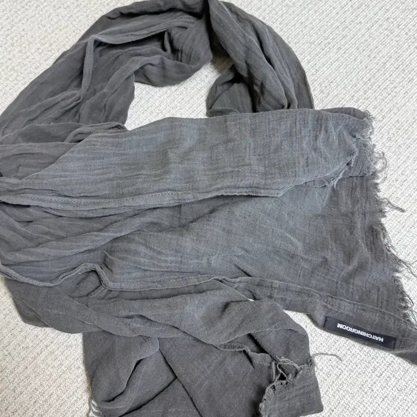 [BUNJANG] Hatching Room Scarf / 해칭룸 스카프