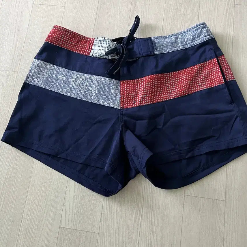 [BUNJANG] Arena Rash Guard Shorts XL Navy Stripe / 아레나 레쉬가드반바지 100 (XL)