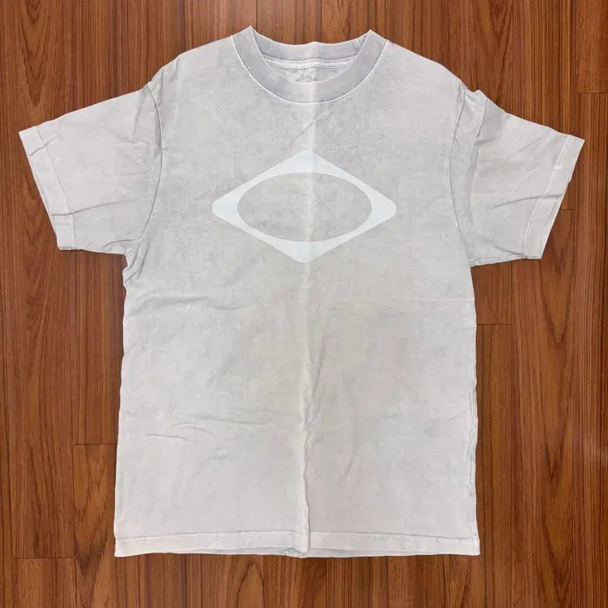 [BUNJANG] Mischief Short Sleeve T-Shirt (Light Grey) - Size M / 미스치프 반팔(라이트 그레이) m