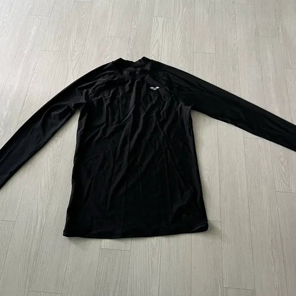 [BUNJANG] Arena Rash Guard Top (Unisex) / 아레나 래시가드상의 (남녀)