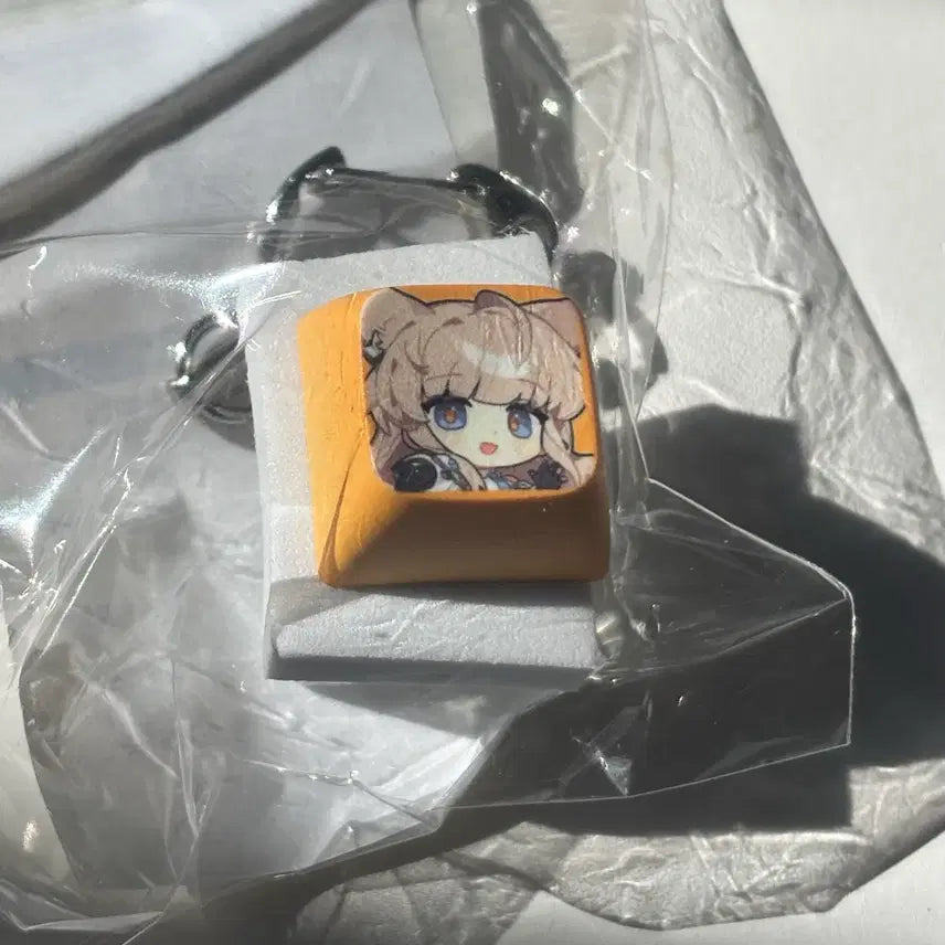 [BUNJANG] Endfield Felica Keycap Keyring / 엔드필드 펠리카 키캡키링