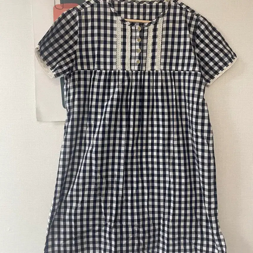 [BUNJANG] Checkered Button Crochet Short Sleeve Dress / 체크 단추 버튼 크로쉐 반팔티 원피스 카메빈티지 모리노카노 하나모토