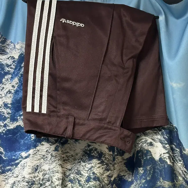 [BUNJANG] Adidas Bermuda Shorts 11-inch Brown Size L / [택O 새제품] L / 아디다스 버뮤다 쇼츠 11인치 / 브라운