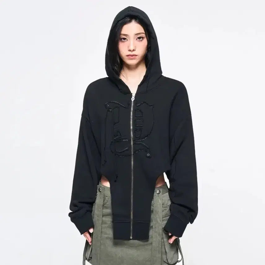 [BUNJANG] YEEL Back Tie Zip-Up Black / 와이이이엘 yeel 백 타이 집업 블랙