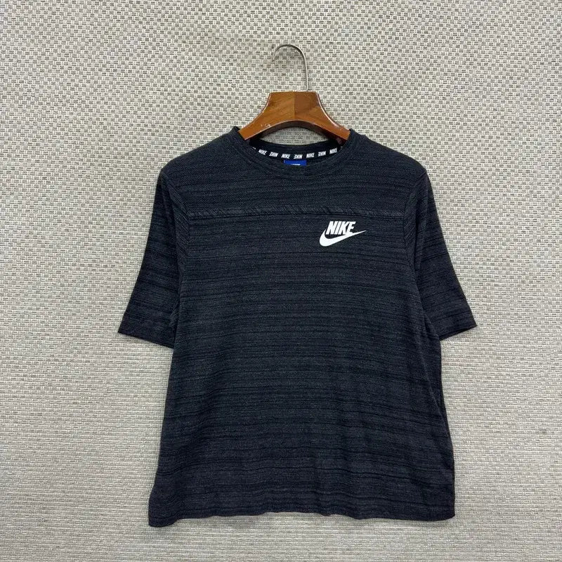 [BUNJANG] Nike Short Sleeve T-Shirt Size M / 나이키 반팔티 M D06258