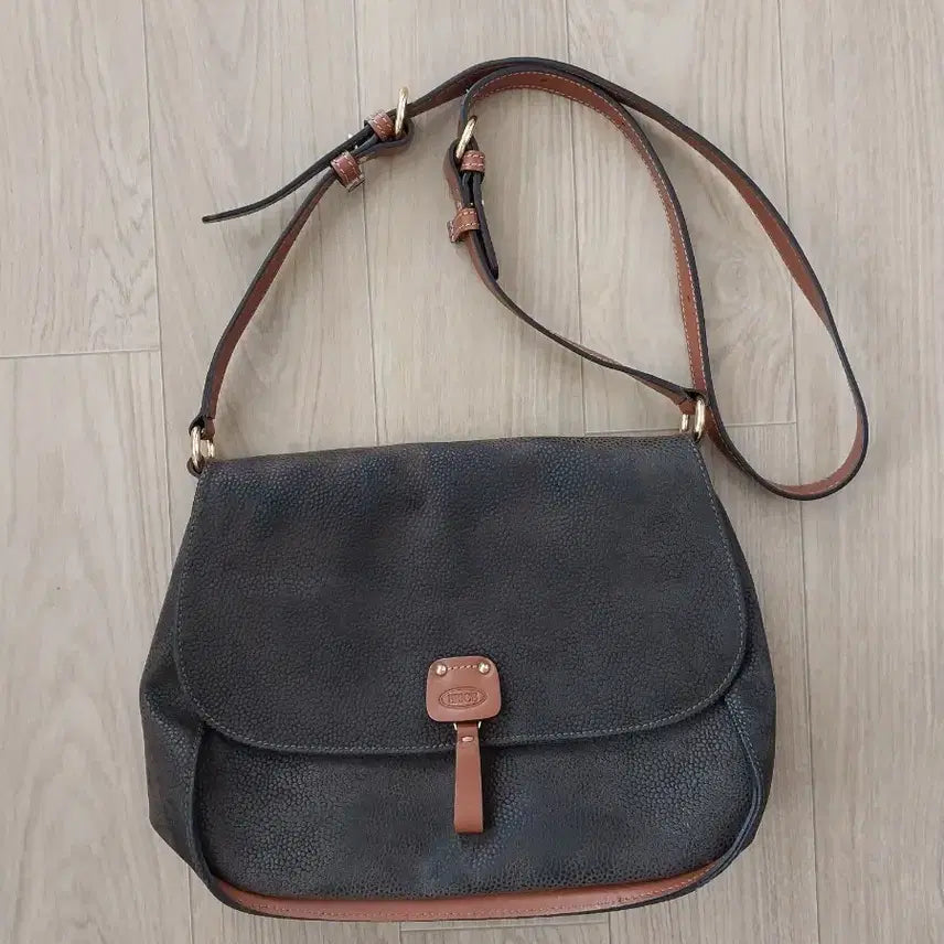 [BUNJANG] Brics Italy Suede Leather Shoulder Bag / brics italy 가방 숄더백 브릭스 스웨이드 가죽 정품