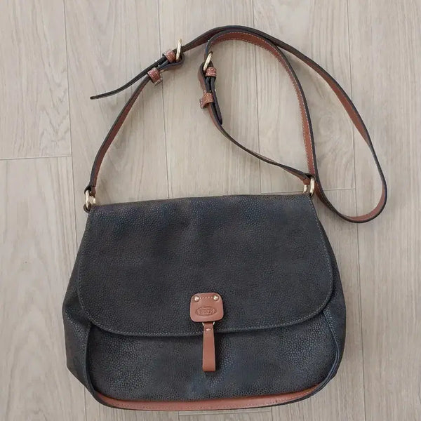 [BUNJANG] Brics Italy Suede Leather Shoulder Bag / brics italy 가방 숄더백 브릭스 스웨이드 가죽 정품