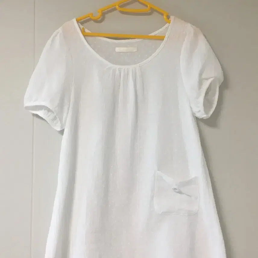 [BUNJANG] NYUNYUWEAR Polka Dot Mini Dress / NYUNYU 뉴뉴웨어 도트 원피스