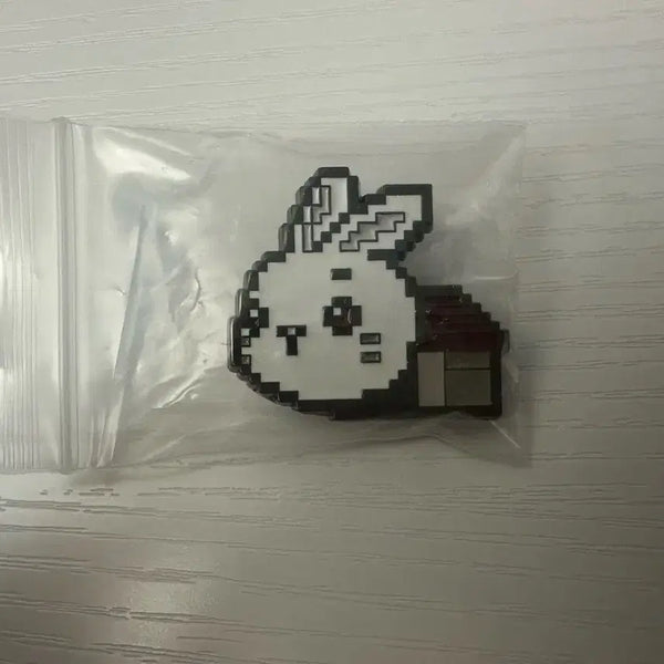 [BUNJANG] MapleStory Rabbit Pet Badge Maple Pop-up Lotte World / 메이플스토리 펫 뱃지 토끼 메이플 팝업 잠실 롯데월드