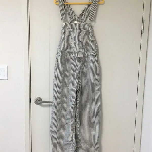 [BUNJANG] NYUNYU Wear Stripe Overalls / NYUNYU 뉴뉴웨어 스트라이프 멜빵 바지
