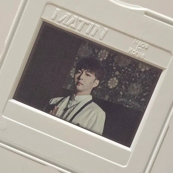 [BUNJANG] Lee Changsub Darwin's Origin of Evil Event Slide Film / 이창섭 다윈영의악의기원 이벤트 슬라이드 필름
