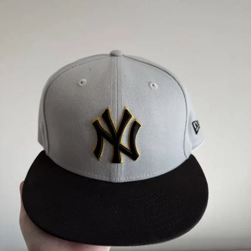 [BUNJANG] New Era Snapback Grey Cap / 뉴에라 스냅백
