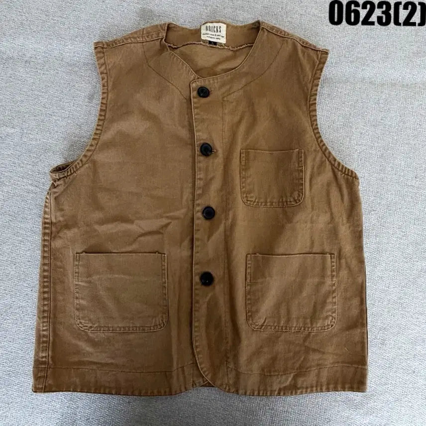 [BUNJANG] BRICS Khaki Vest L / 브릭스 조끼 카키 L 0623