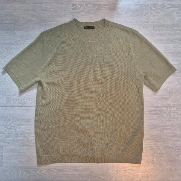 [BUNJANG] SPAO Knit Short Sleeve T-shirt Size 105 / 스파오 니트 반팔 팝니다.