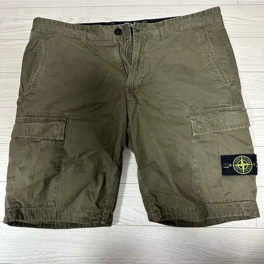 [BUNJANG] Stone Island Cargo Shorts / 스톤아일랜드 카고 반바지